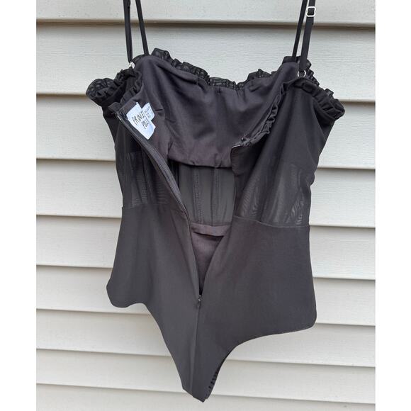 Princess Polly size 6 Cartia Black Structured Partially Sheer Bodysuit - Picture 12 of 14